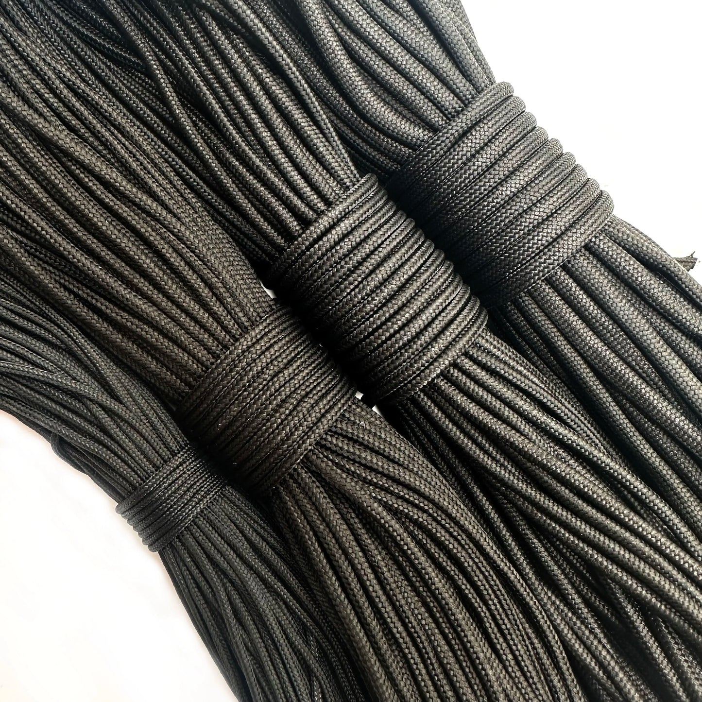 Flyer Tang Paracord Rope for Outdoor Gear and DIY Projects